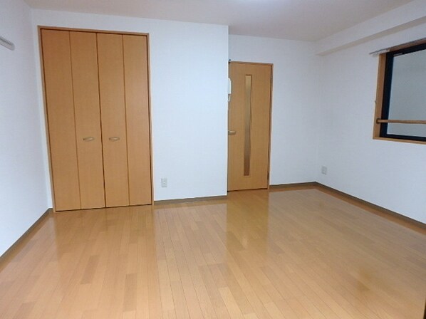 クレールOSYの物件内観写真